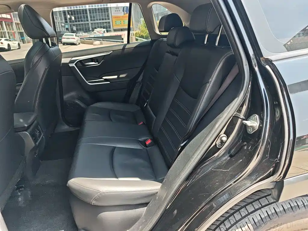 Toyota Wildlander 2020 — фото 20