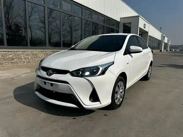 Toyota Yaris L 2019