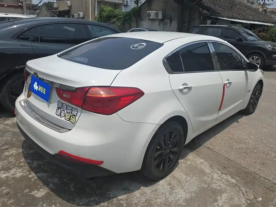 Kia K3 2016