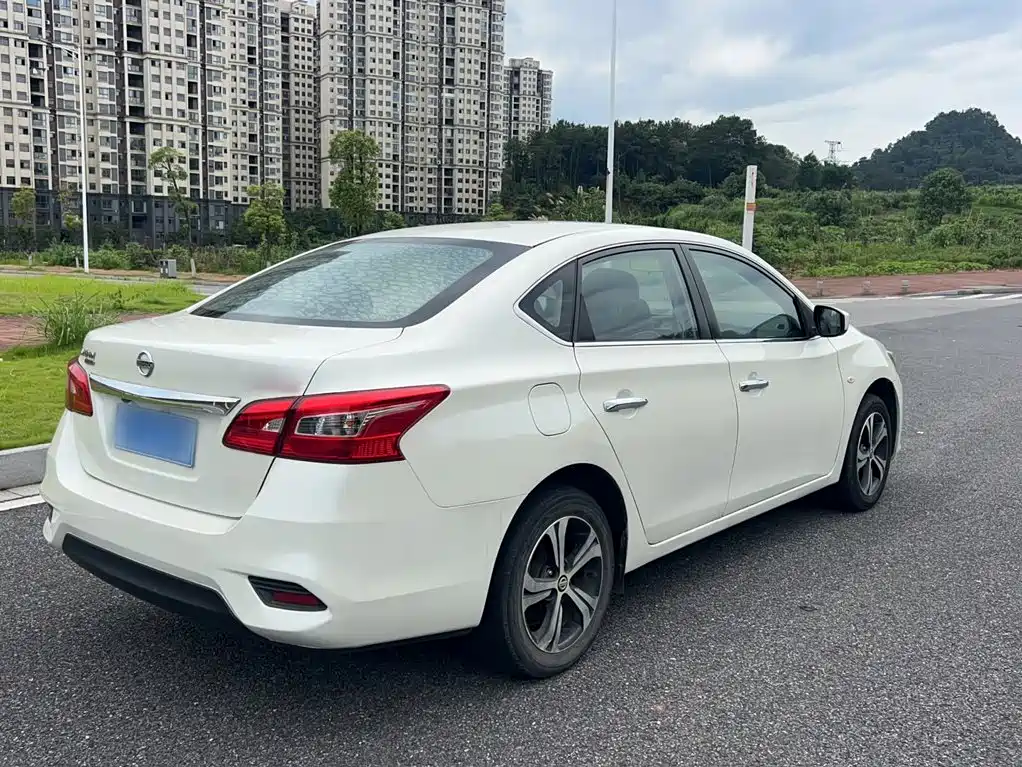 Nissan Sylphy 2020 — фото 19