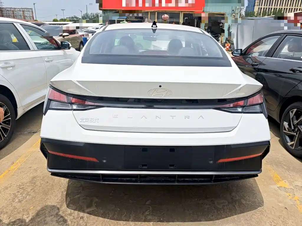 Hyundai Elantra 2026