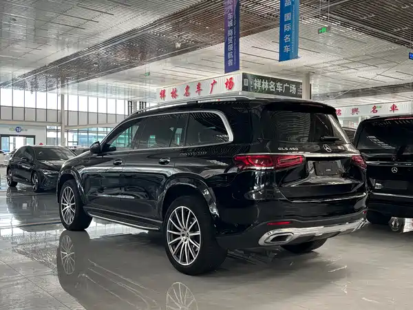 Mercedes-Benz GLS 2022