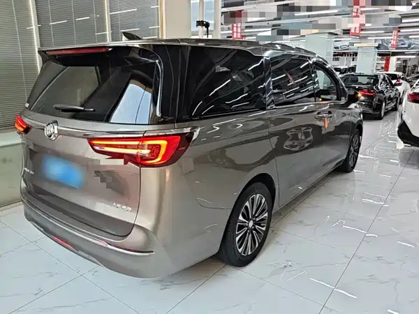 Buick GL8 2021