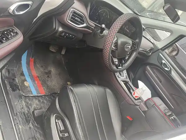 GAC Trumpchi M6 2022