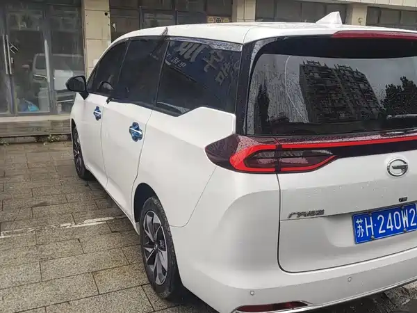 GAC Trumpchi M6 2022