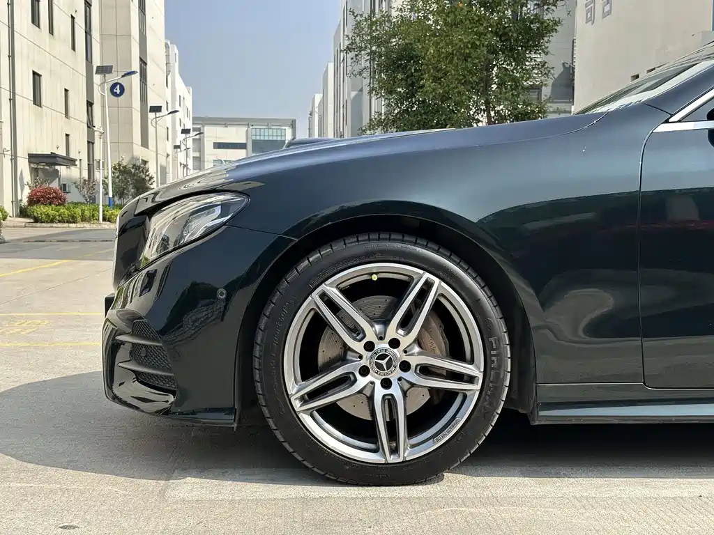 Mercedes-Benz E-Class 2019 — фото 3