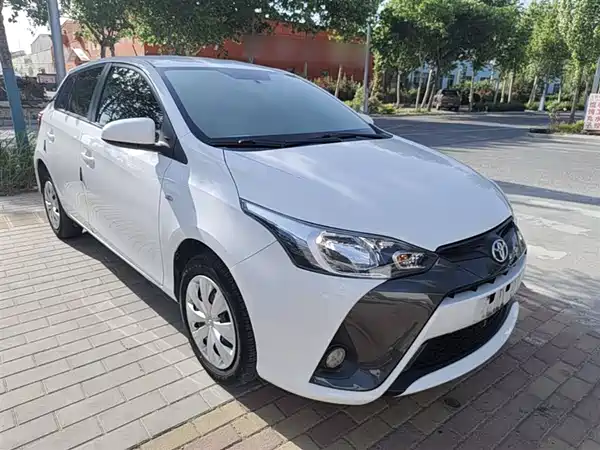 Toyota Yaris L 2019