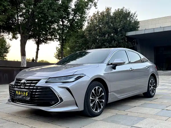 Toyota Avalon 2023