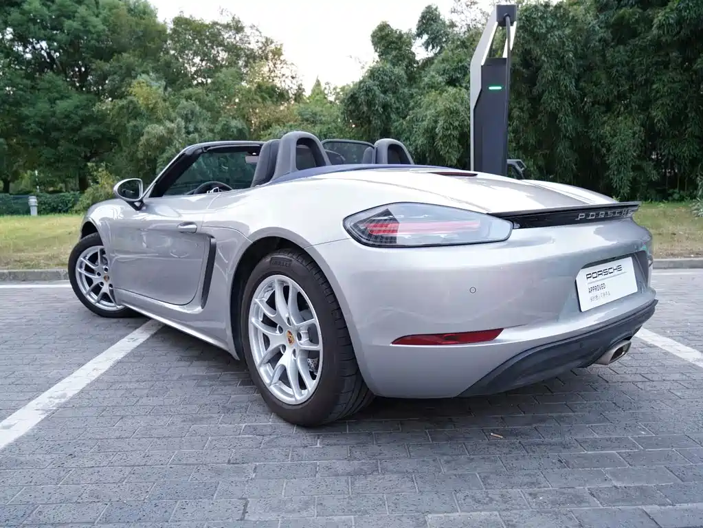 Porsche 718 2023 — фото 15