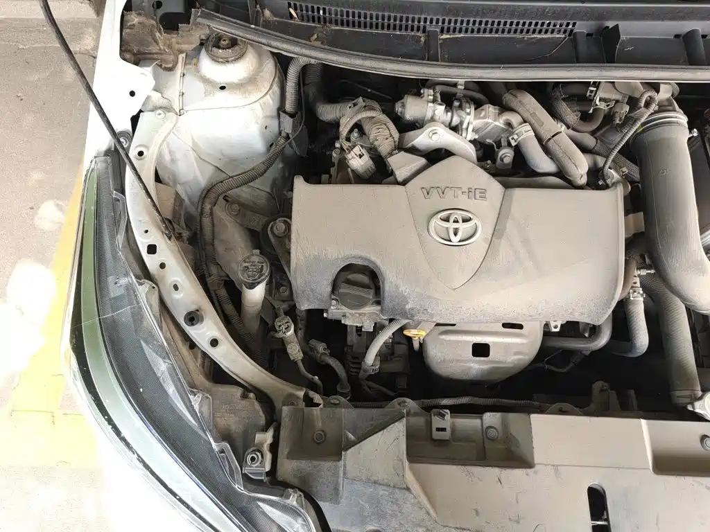 Toyota Yaris L 2023 — фото 20
