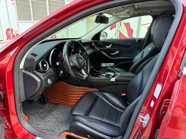 Mercedes-Benz C-Class 2017