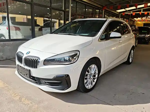 BMW 2 Series Station Wagon 2018
