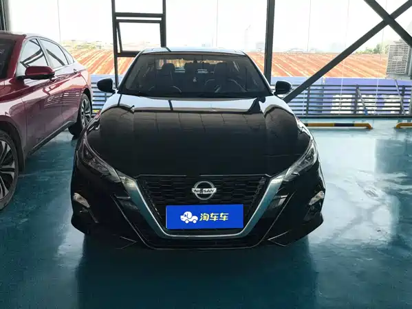 Nissan Teana 2020