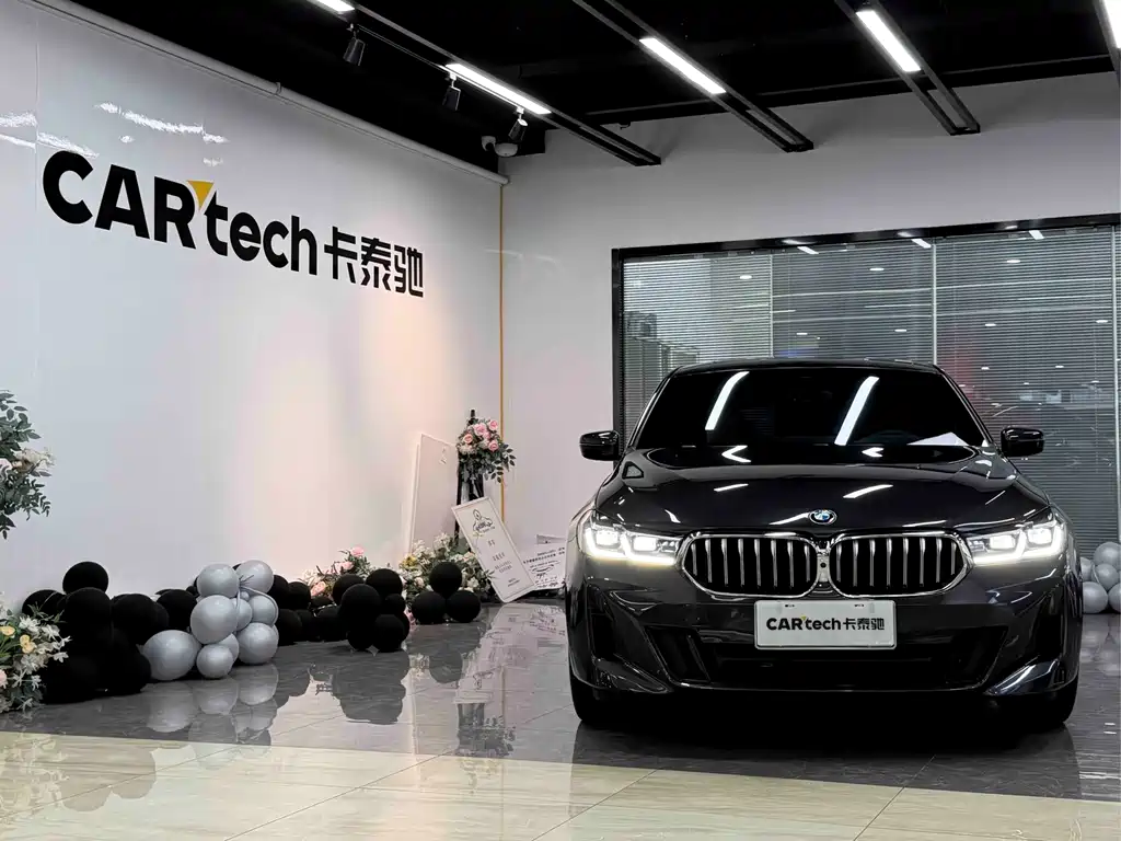 BMW 6 Series GT 2023 — фото 2