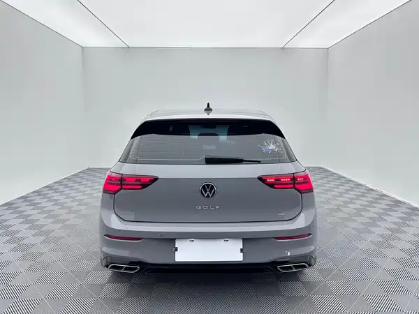 Volkswagen Golf 2023