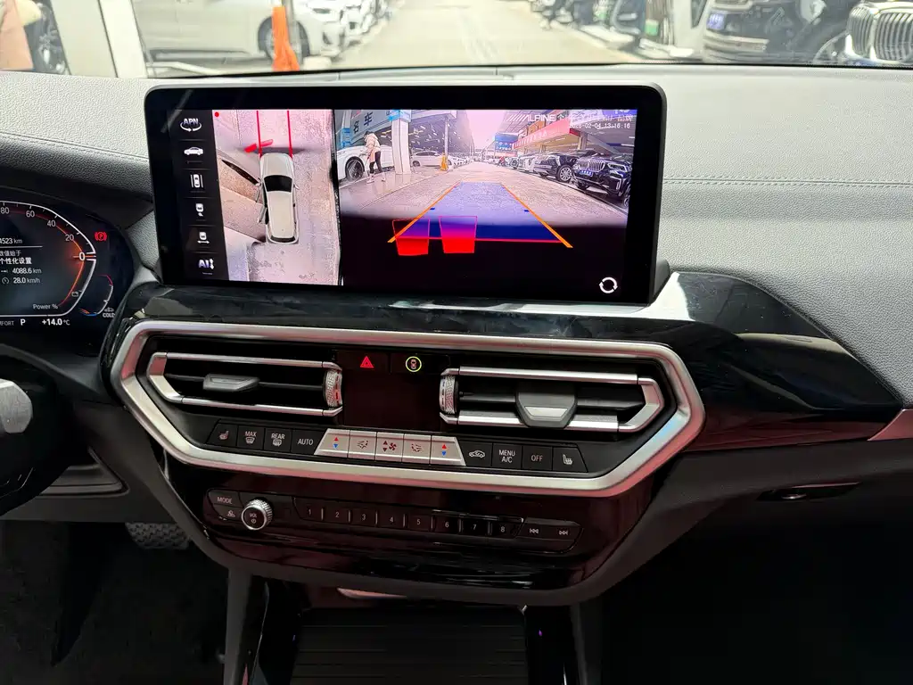 BMW X3 2023 — фото 12