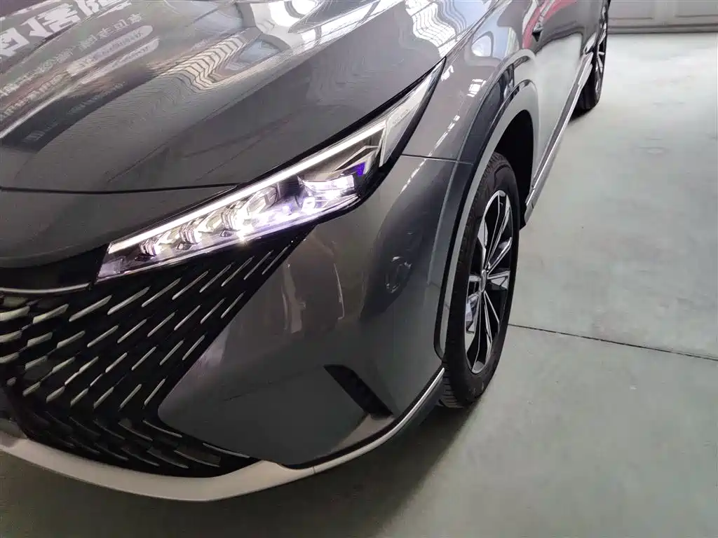 Roewe RX5 2024 — фото 18