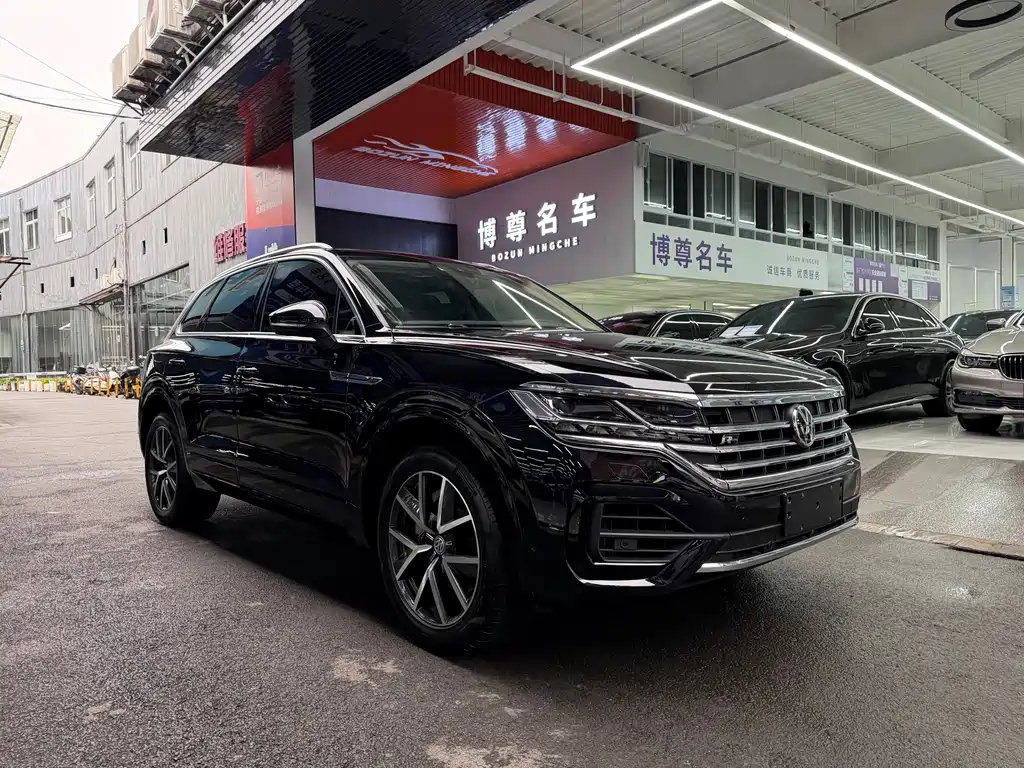 Volkswagen Touareg 2020 — фото 3