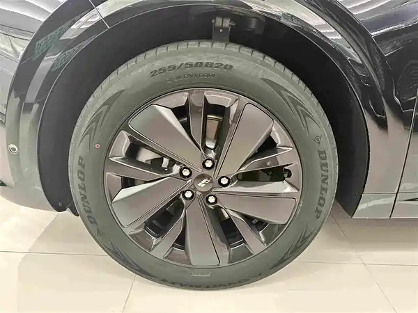 Li Auto L6 2026