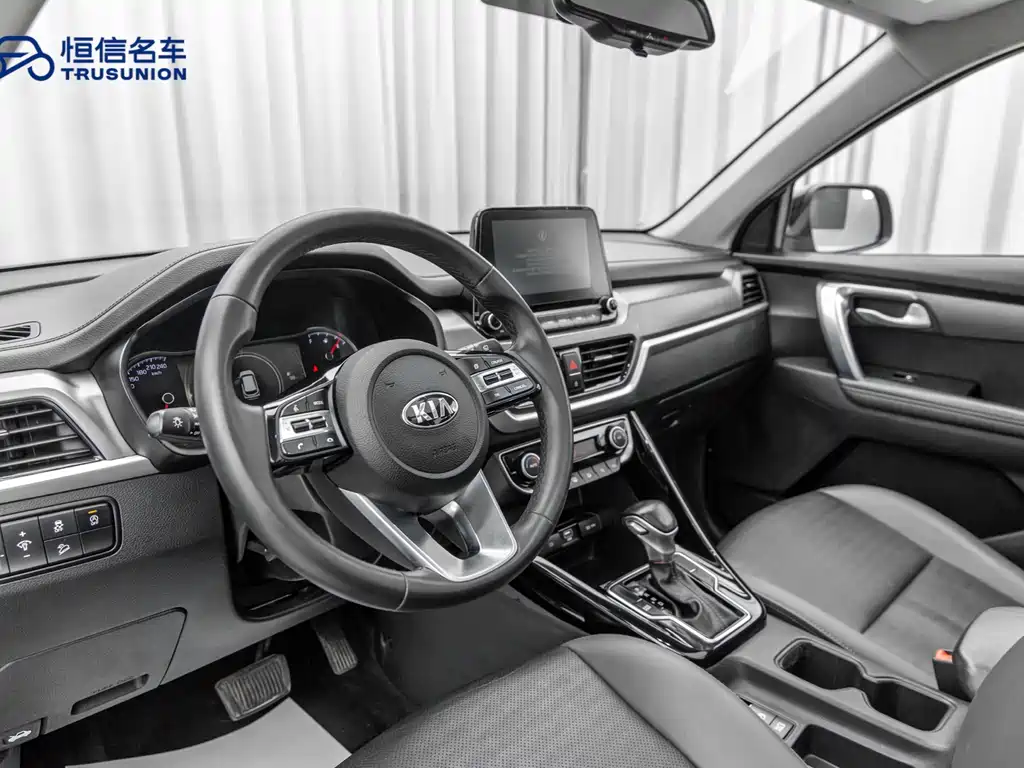 Kia Sportage 2020 — фото 12