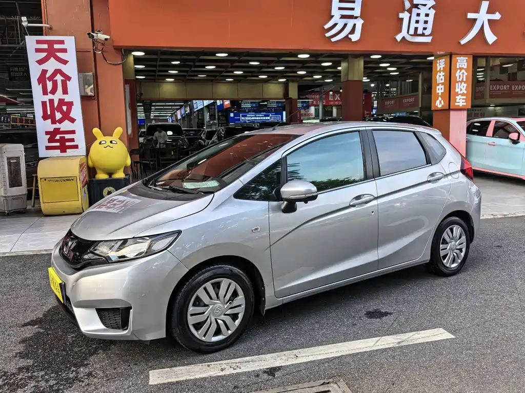 Honda Fit 2016 — фото 2