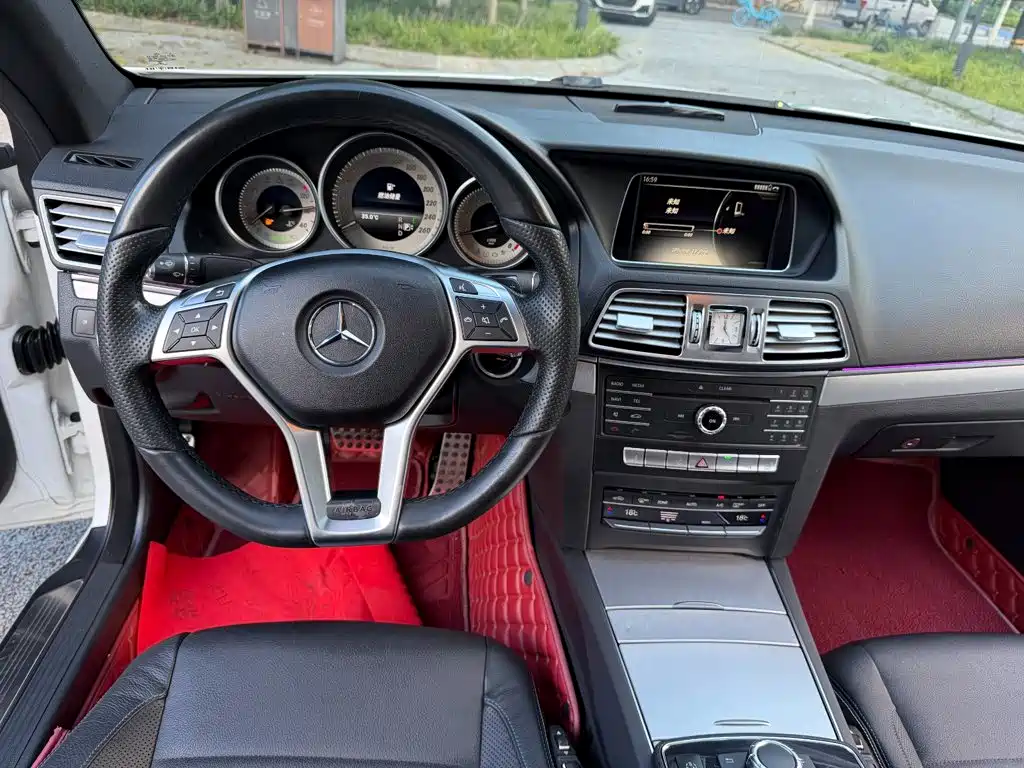 Mercedes-Benz E-Class 2017 — фото 15