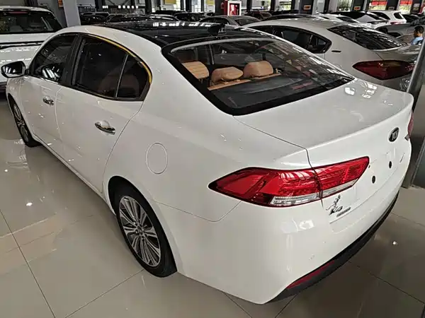 Kia K4 2015