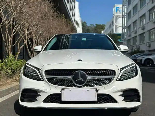Mercedes-Benz C-Class 2020