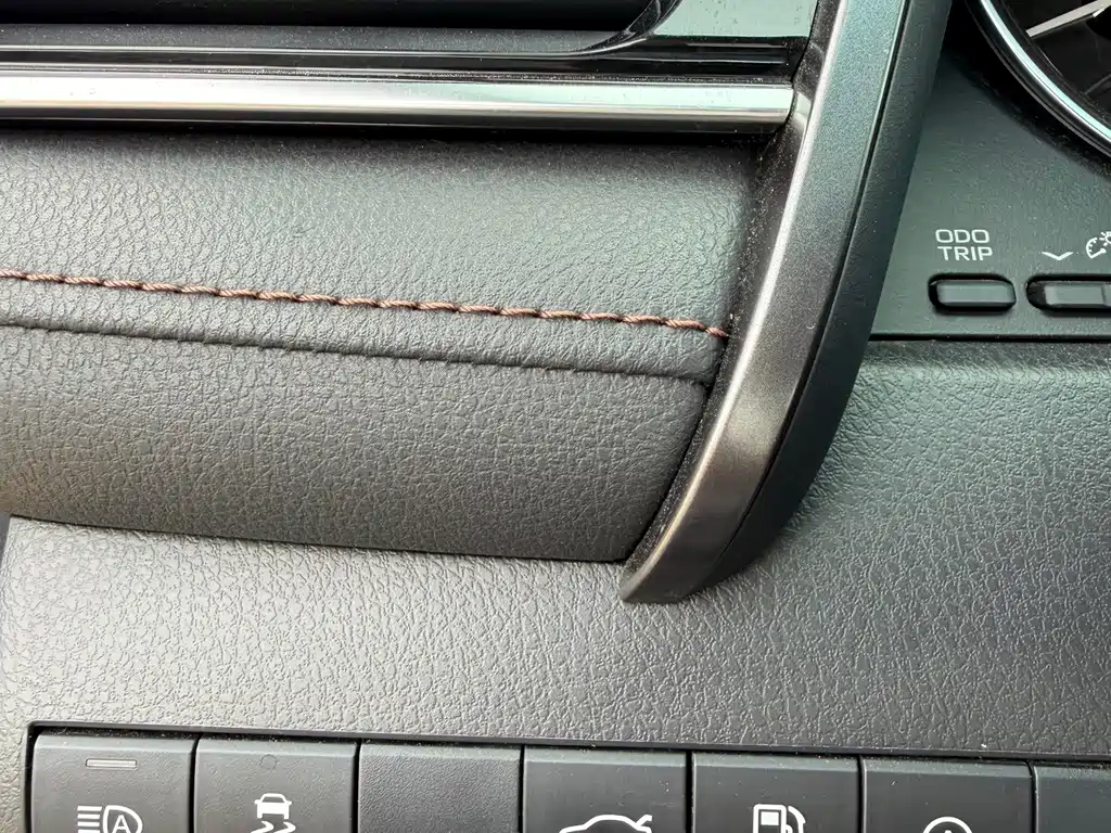 Toyota Camry 2019 — фото 26