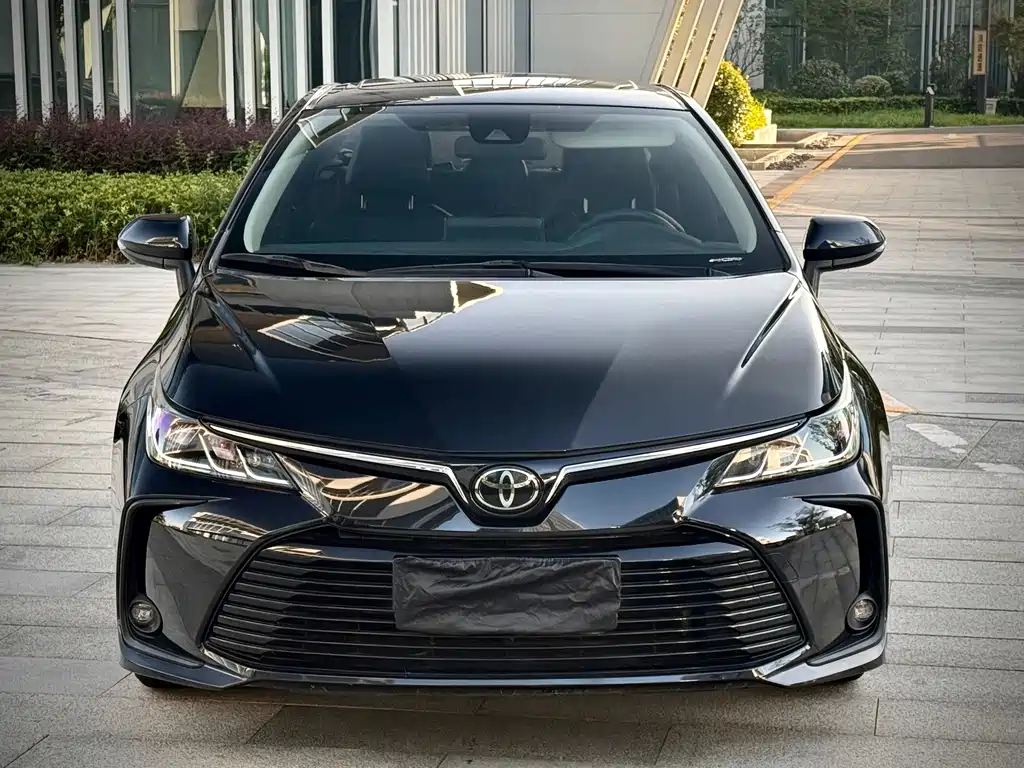 Toyota Corolla 2020 — фото 2
