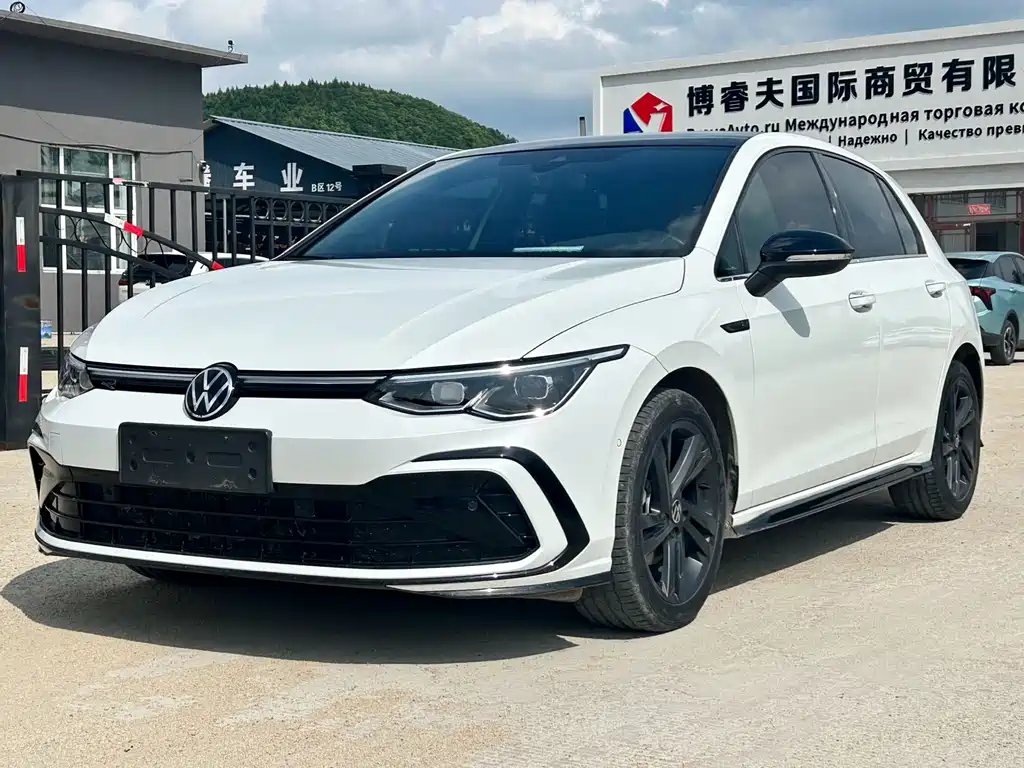 Volkswagen Golf 2022