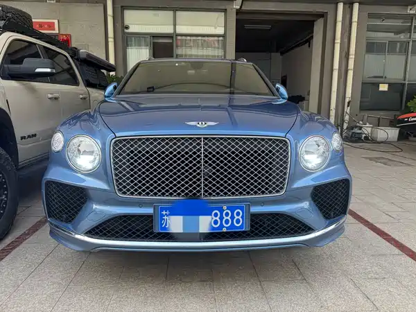 Bentley Bentayga 2021
