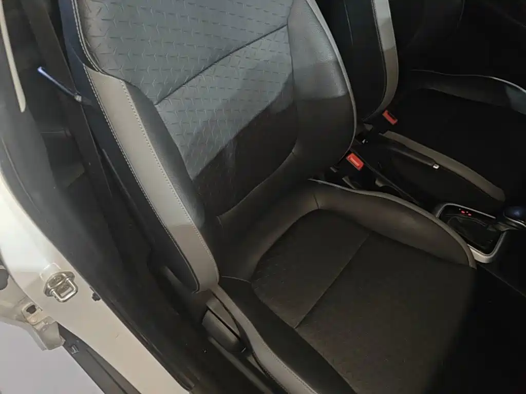 Kia KX1 2019 — фото 25