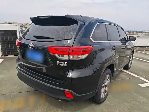 Toyota Highlander 2020
