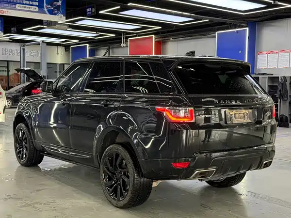 Land Rover Range Rover Sport 2020