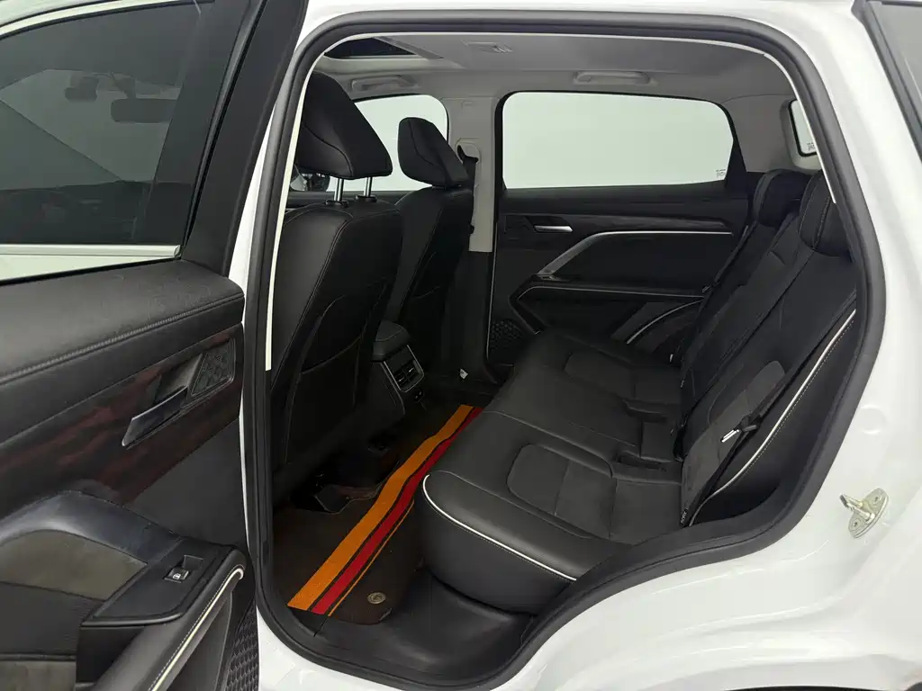 Haval H6 2021 — фото 16