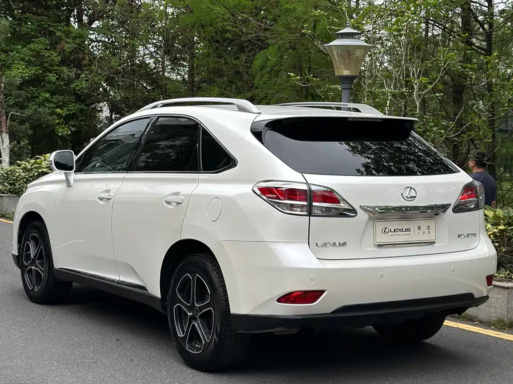 Lexus RX Classic 2013 — фото 7