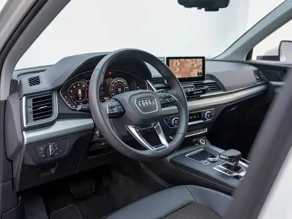 Audi Q5L 2019