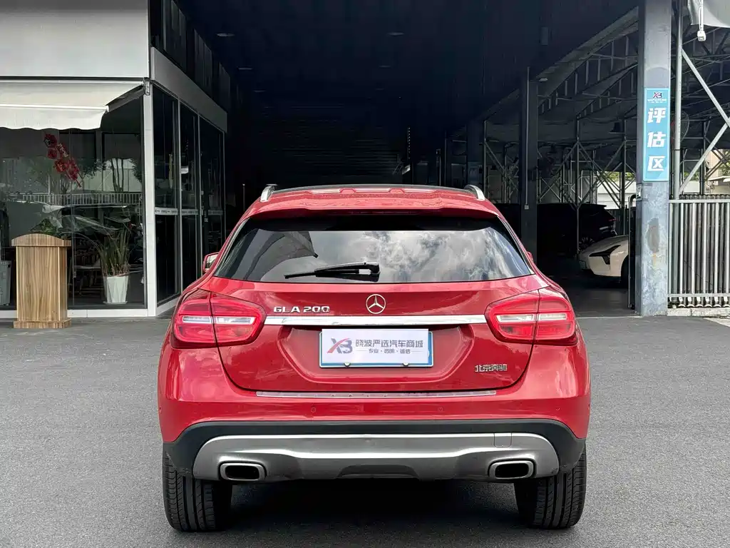 Mercedes-Benz GLA 2016