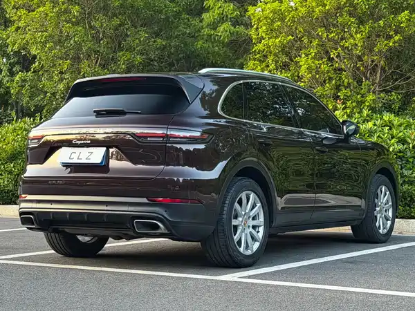 Porsche Cayenne 2019