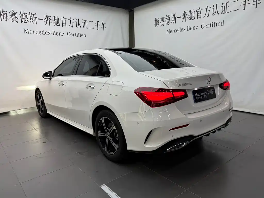 Mercedes-Benz A-Class 2024 — фото 15