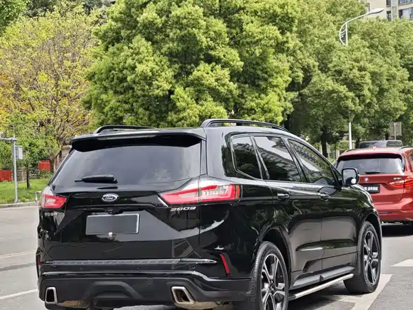 Ford Edge 2020