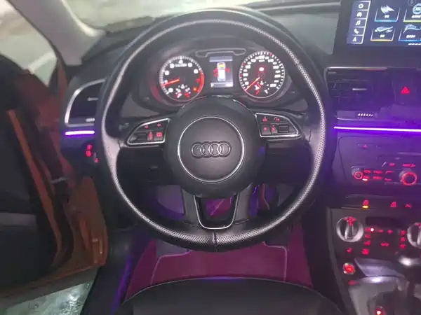 Audi Q3 2015