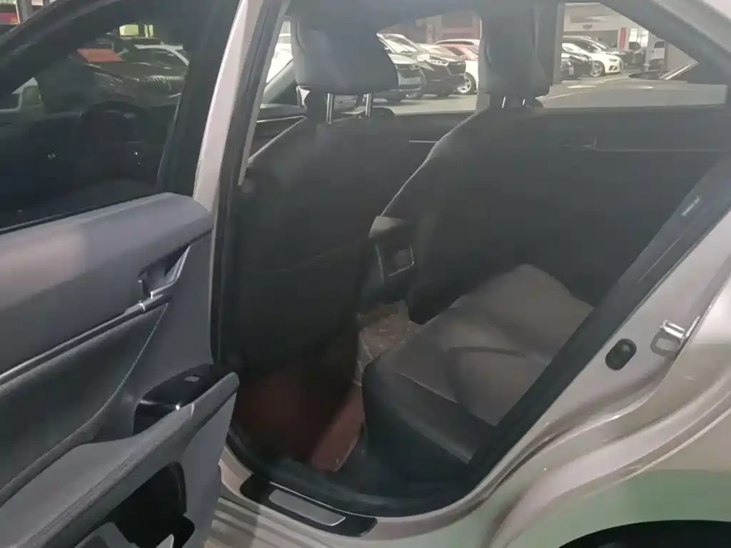 Toyota Camry 2022