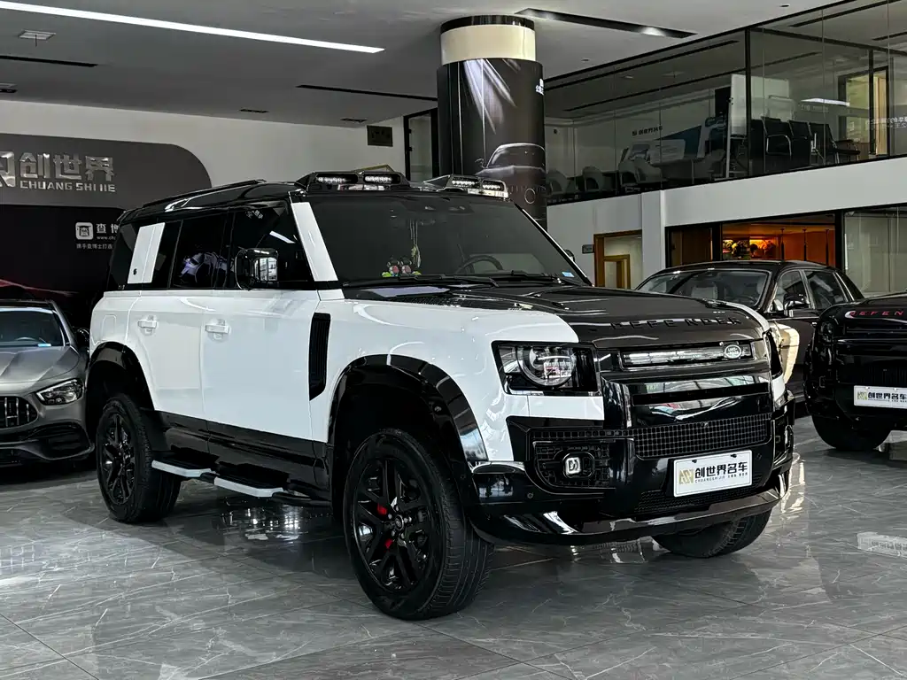 Land Rover Defender 2024 — фото 3