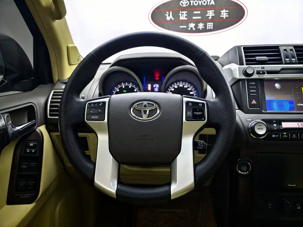 Toyota Prado 2017 — фото 11