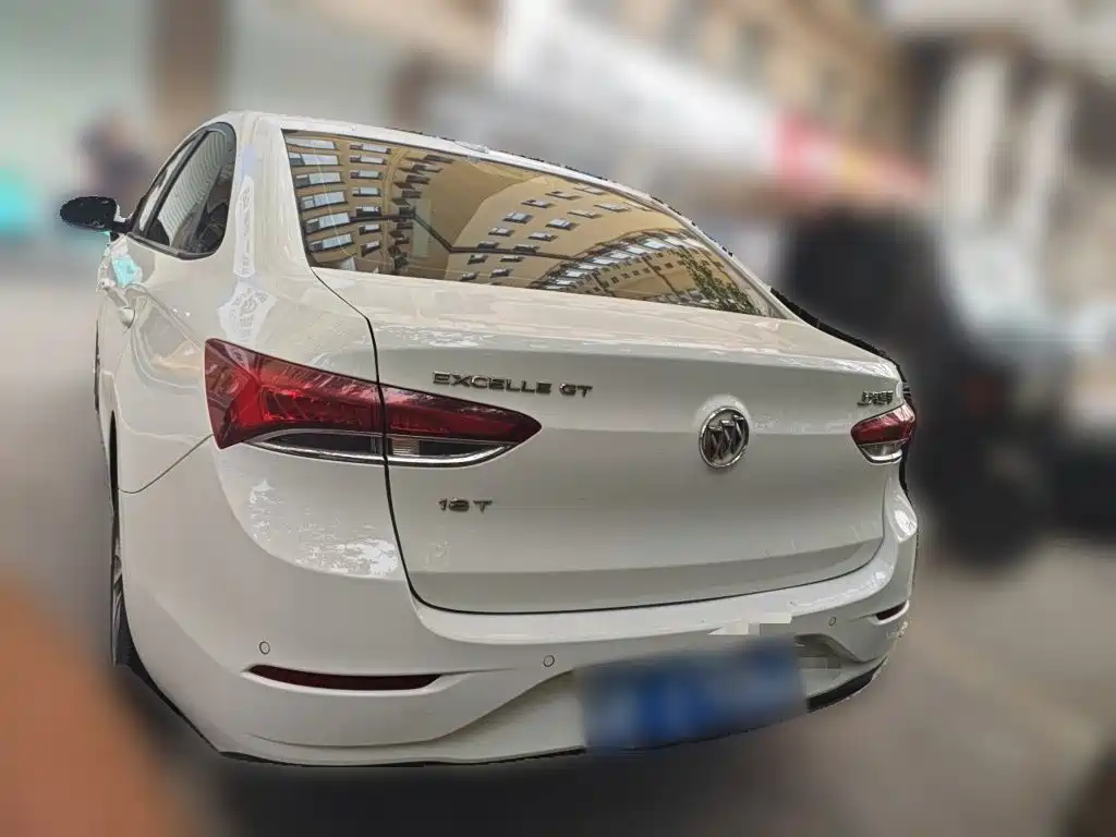 Buick Excelle GT 2018 — фото 4