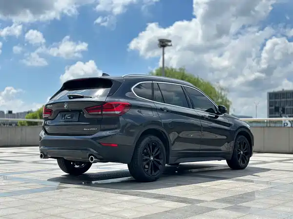BMW X1 2021