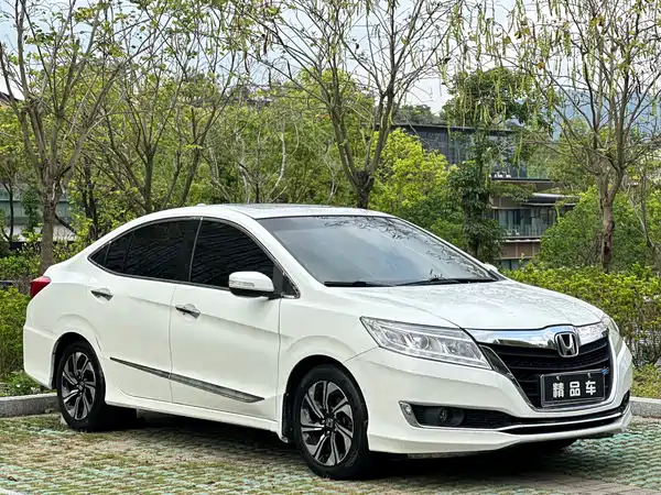 Honda Crider 2016
