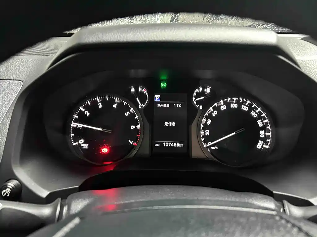 Toyota Prado 2018 — фото 10